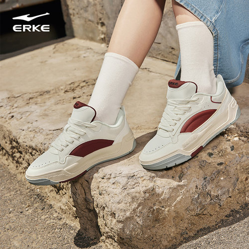 鸿星尔克鞋子面包鞋女鞋板鞋冬季新款巴适厚底复古休闲鞋潮运动鞋 - 图1