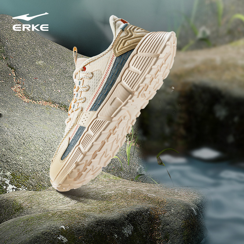 鸿星尔克云罗男子运动鞋春夏休闲鞋 鸿星尔克板鞋/休闲鞋