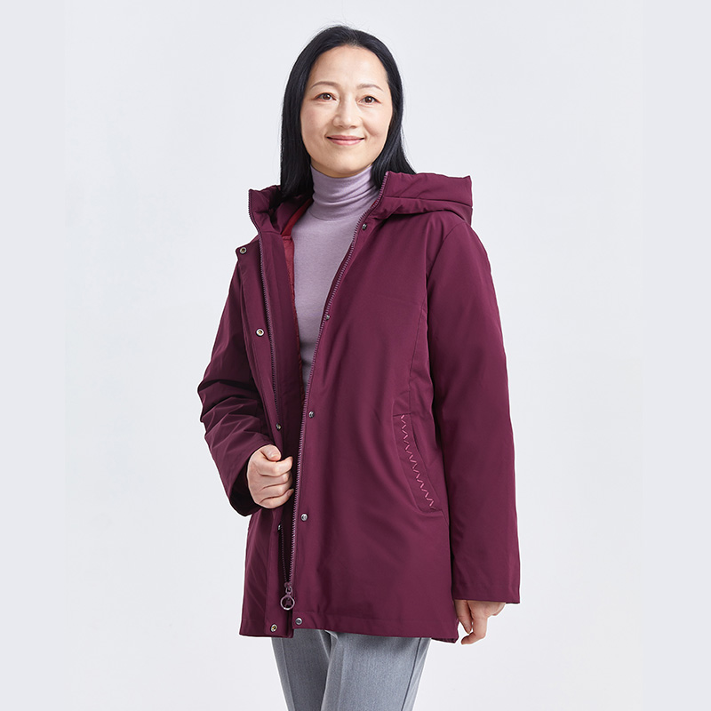 坦博尔羽绒服女冬可脱卸纶胆妈妈外套 新款中老年活里活面上衣 2021 坦博尔羽绒服女冬可脱卸纶胆妈妈外套 新款中老年活里活面上衣 2021