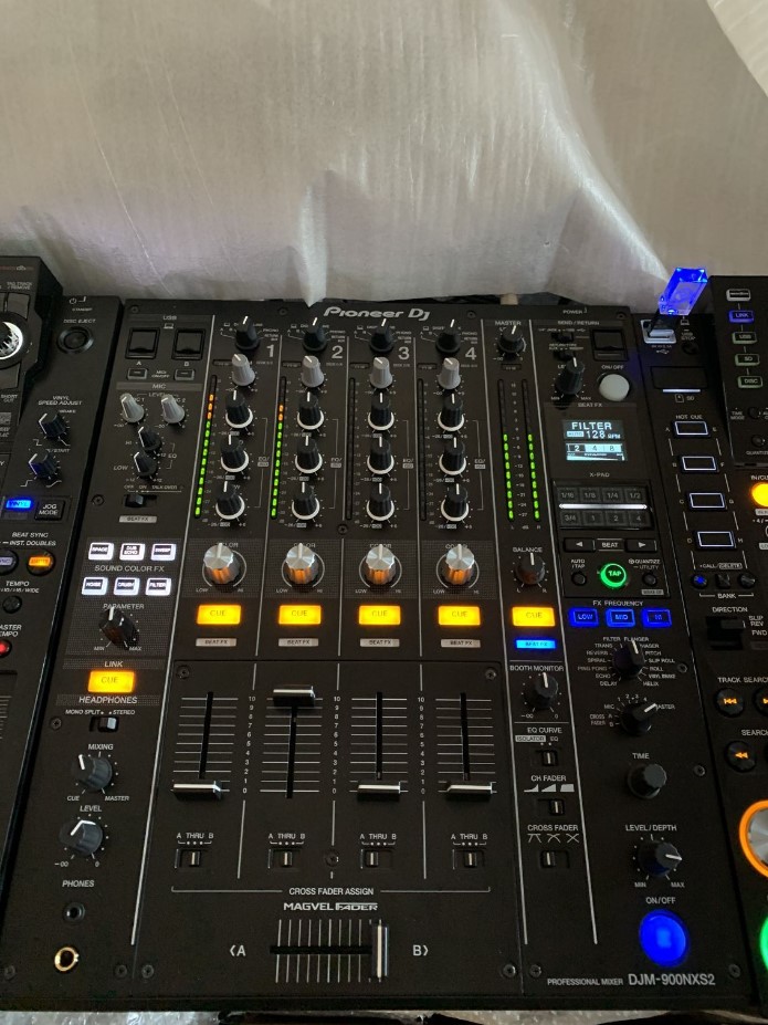 先锋Pioneer CDJ2000NXS2打碟机一对支持U盘 CD+DJM900NXS2混音台 - 图2