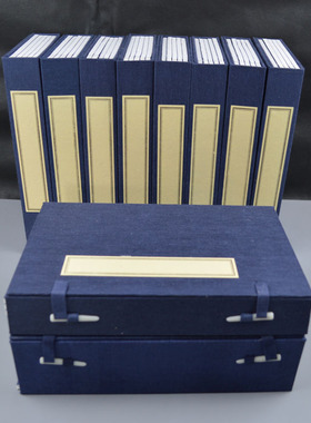 古籍中式风样板房线装书