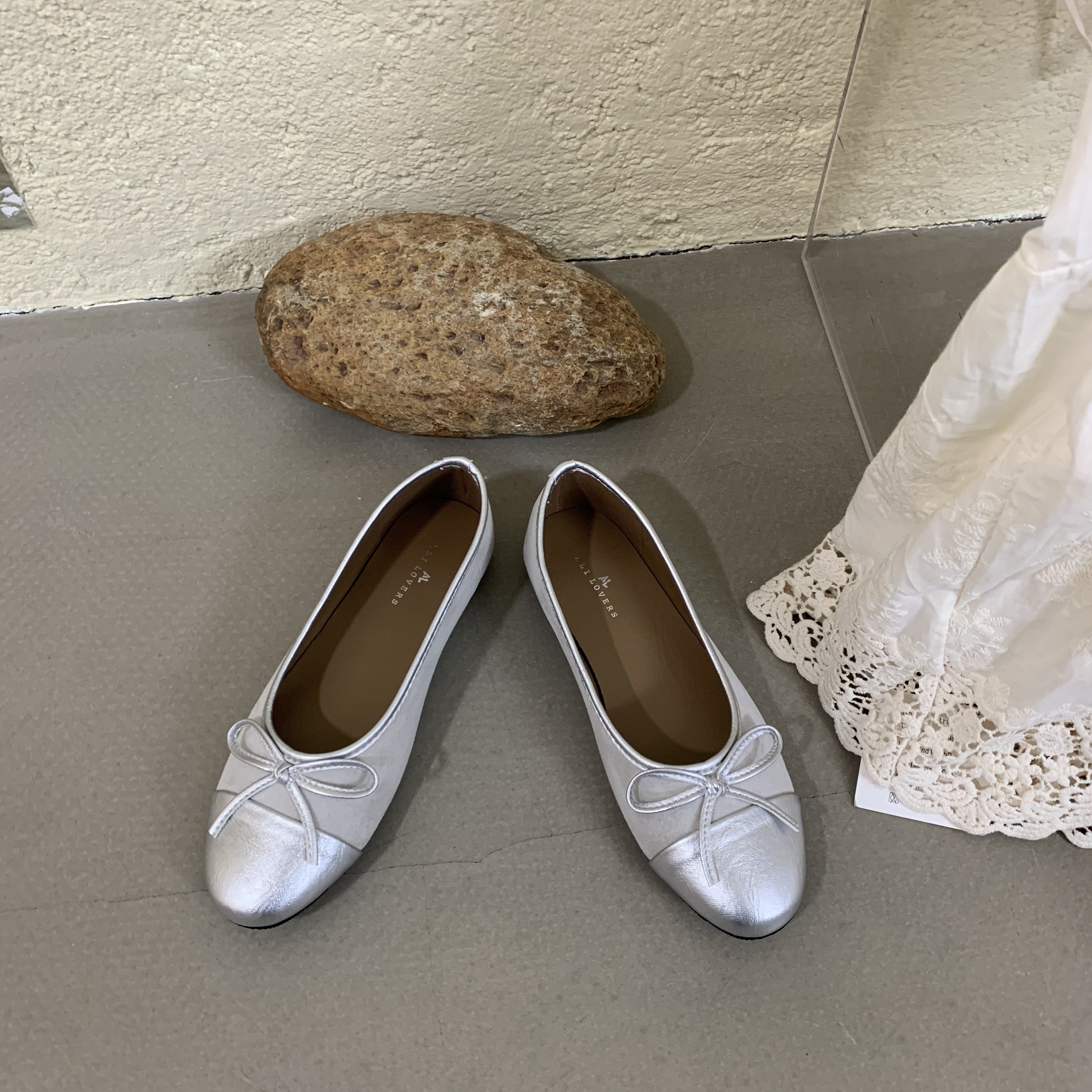 法式蝴蝶结芭蕾舞鞋女平底一字带圆头浅口单鞋拼接优雅奶奶鞋真皮,淘宝优惠券,粉丝福利购,淘宝优惠卷