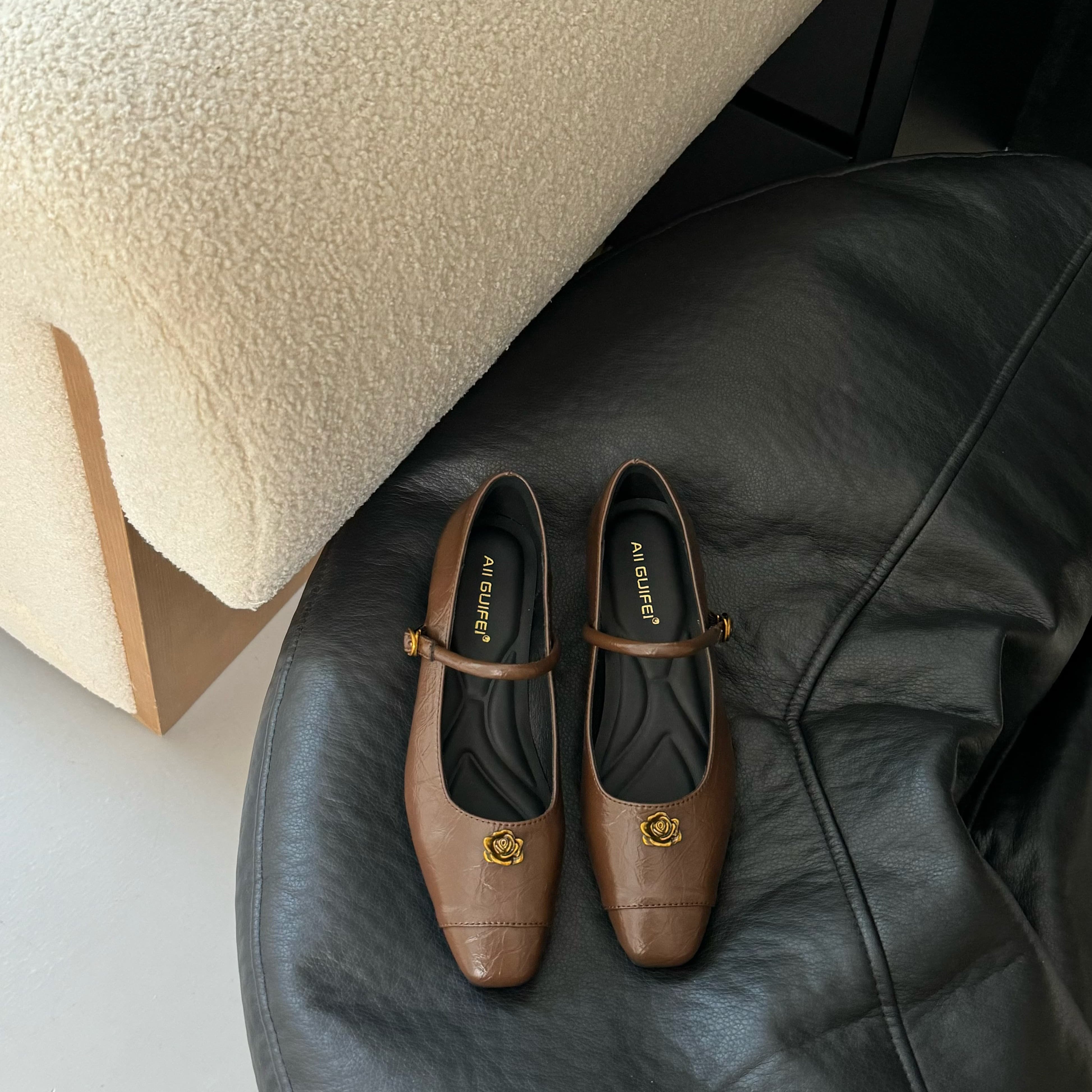 复古方头浅口单鞋女一字扣带内增高金属装饰玛丽珍鞋真皮时尚瓢鞋,淘宝优惠券,粉丝福利购,淘宝优惠卷