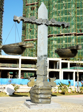 公平公正天枰不锈钢景观雕塑艺术法治廉政主题公园户外小品摆件