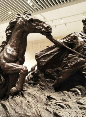 红军万里长征精神玻璃钢户外艺术