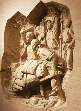 抗战主题浮雕背景墙玻璃钢