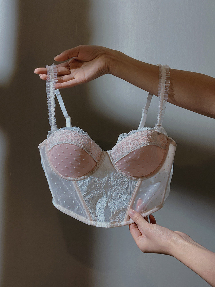 显胸小聚拢收副乳薄款3d少女文胸 妮玫姿抹胸