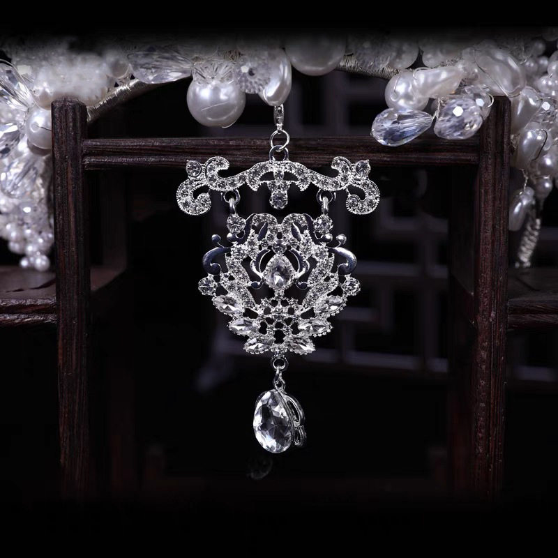 2026新款新娘头饰水晶额链流苏手工花朵皇冠造型主纱端庄气质发饰,淘宝优惠券,粉丝福利购,淘宝优惠卷