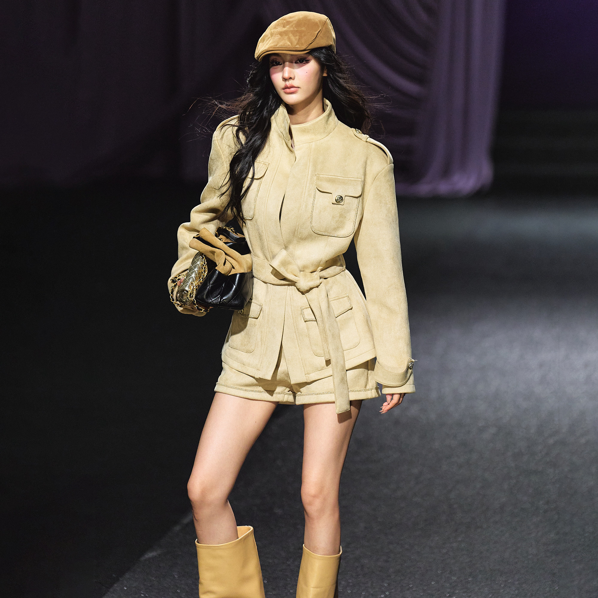 AGAM 流沙粉金立领麂皮绒夹克收腰外套/小香风短裤套装两件套女,淘宝优惠券,粉丝福利购,淘宝优惠卷