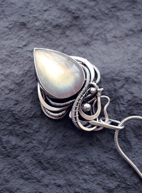 小众设计纯银镶嵌拉长石项链