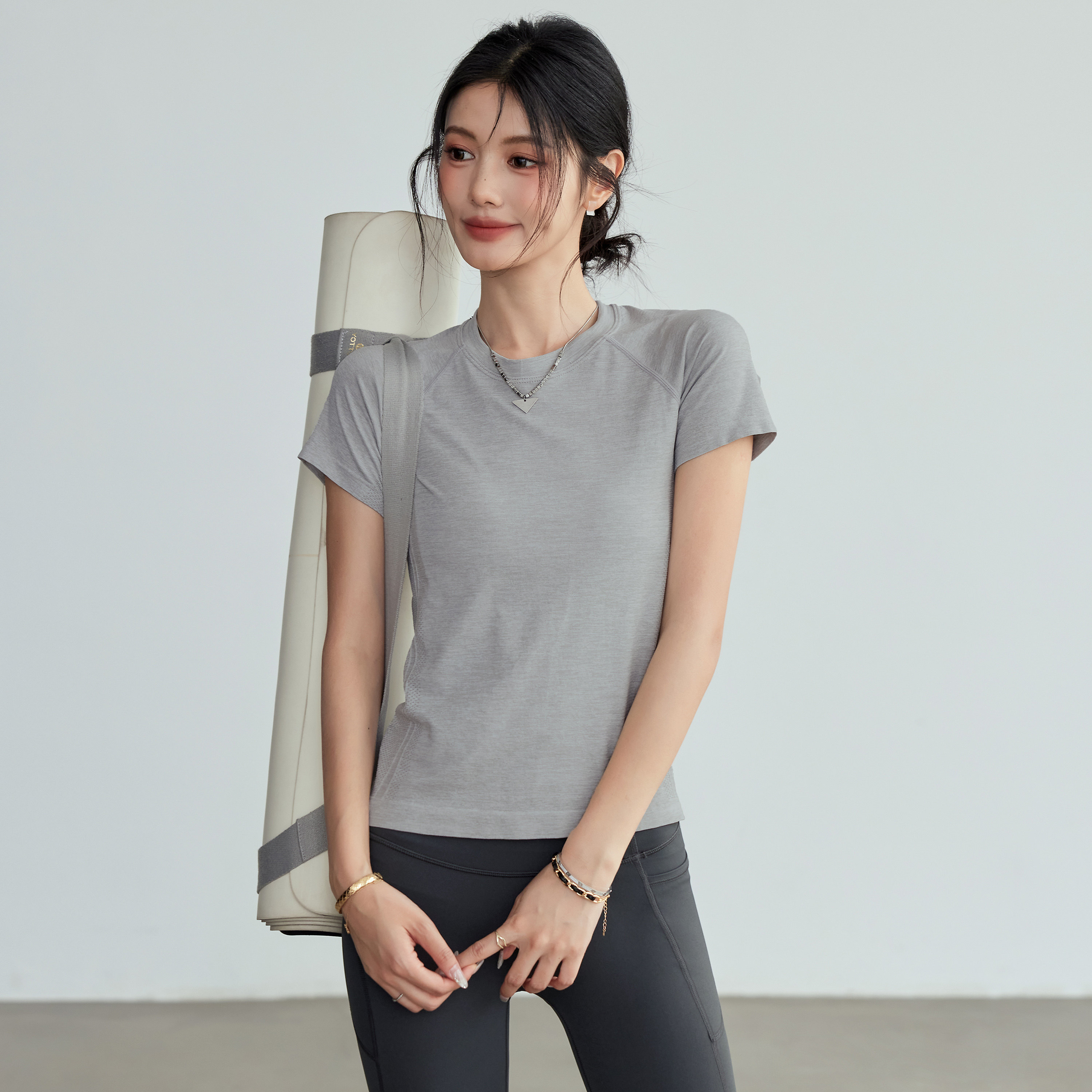 岚纹瑜伽服女T恤网孔透气排汗修身运动短袖夏季跑步训练健身上衣,淘宝优惠券,粉丝福利购,淘宝优惠卷