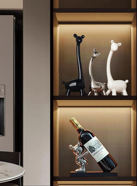 现代轻奢网红小熊红酒架摆件