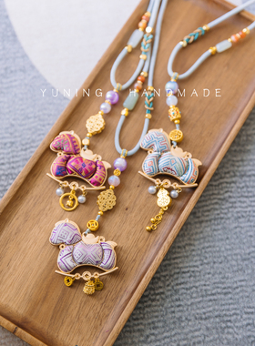 广西壮锦双面立体摇摇马上有钱项链毛衣链伴手礼物纪念品女生