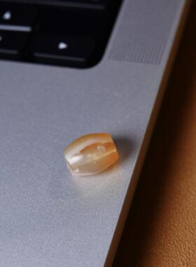 三色天然千年河谷一期老玛瑙单珠文玩念珠手串顶珠腰珠一图一物