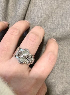 秋冬气质秋冬十字花亮面戒指轻奢红色滴釉戒指女小众设计中古感对