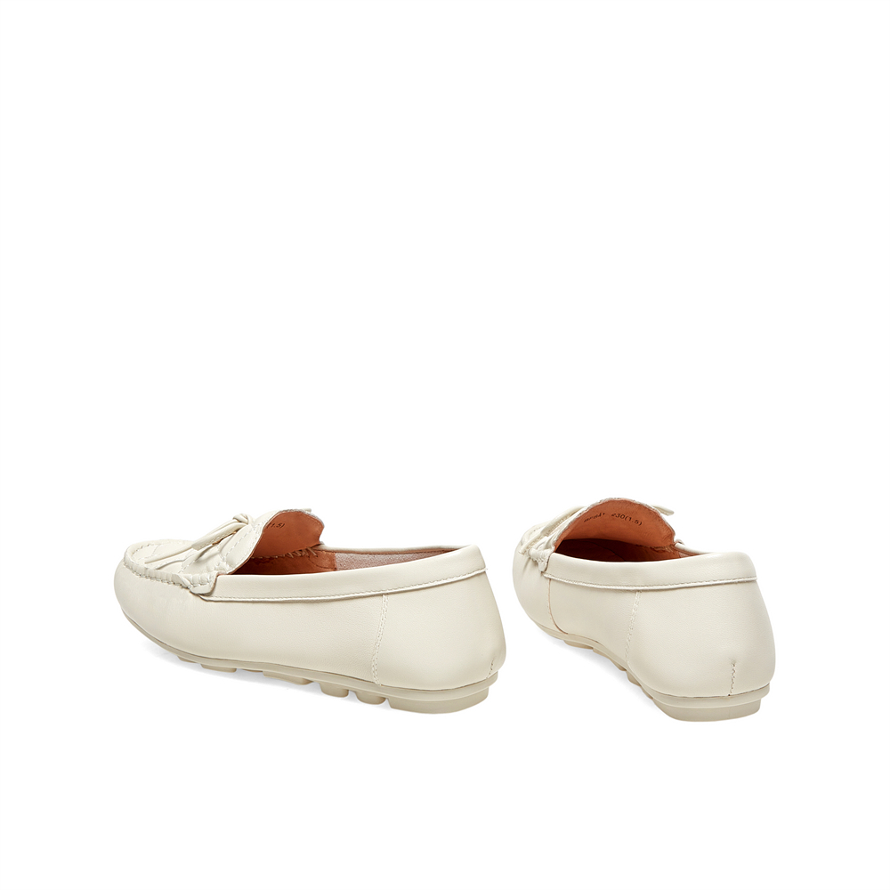 天美意休闲乐福鞋女平底皮豆豆鞋 天美意teenmix乐福鞋（豆豆鞋）