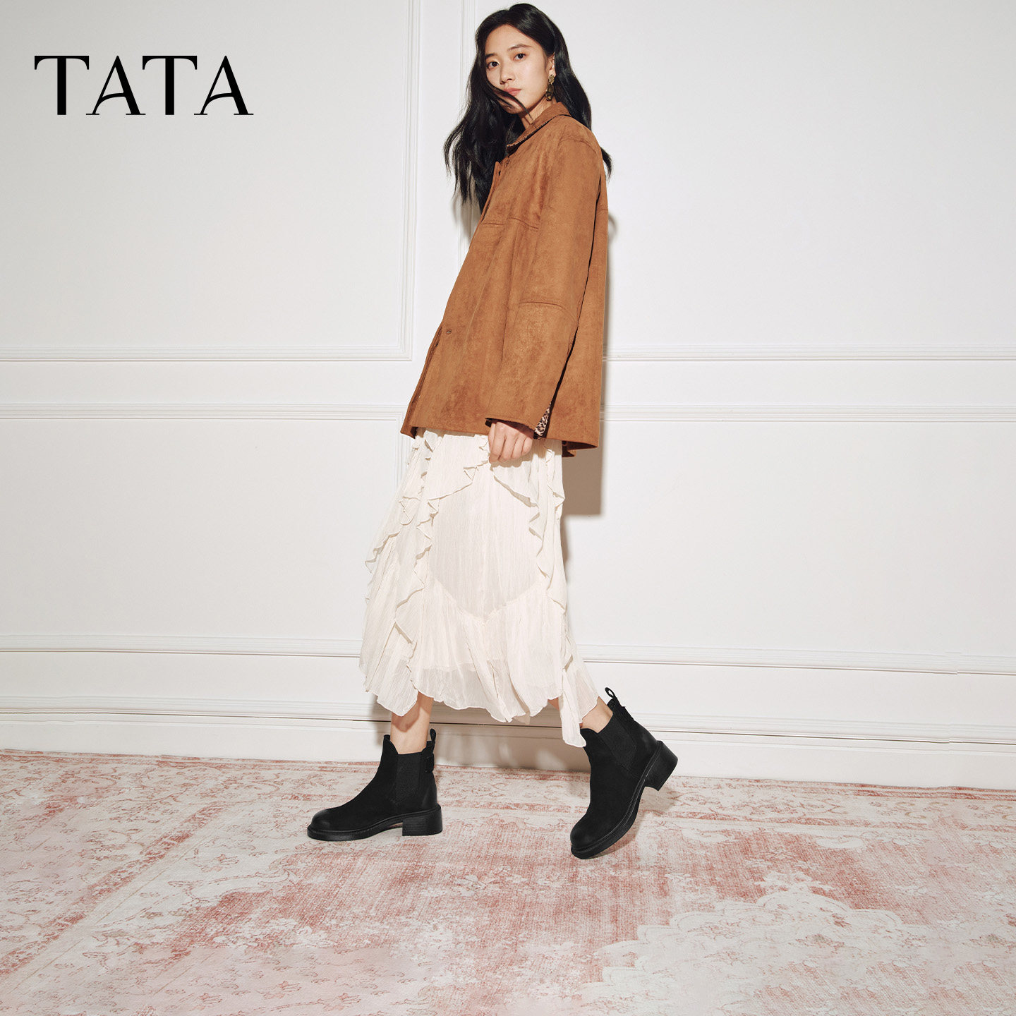 TATA他她靴子2025冬季新款切尔西靴显瘦时装靴女鞋短靴WZQ04DD5,淘宝优惠券,粉丝福利购,淘宝优惠卷