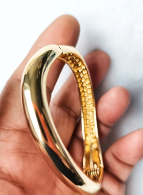 外贸饰品异形怪异个性光面时尚潮流金色开口手镯女气质百搭手环