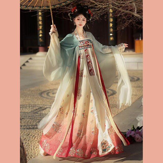 Spring dyed Hanfu, made in Tang Dynasty, restored with double lapel and chest length, spring and summer