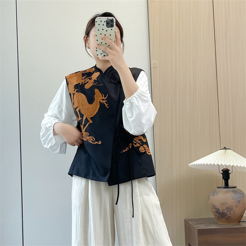 惠衣阁秋季女无袖马甲国风刺绣马夹韩版复古新中式背心系绳外套,淘宝优惠券,粉丝福利购,淘宝优惠卷