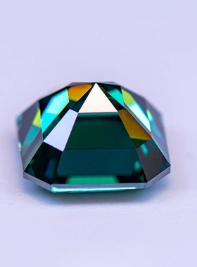 祖母绿莫桑石宝塔形阿斯切裸钻 过钻笔有腰码 925银饰品镶嵌配石