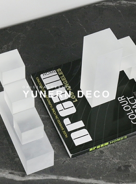 艺术风磨砂台阶样板房间软装饰品