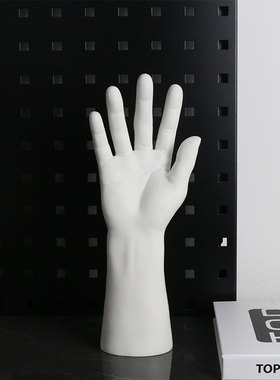 样板房间艺术风玄关柜软装饰品