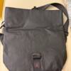 Nike NIKE member gift AJ sports outdoor leisure fitness cycling shoulder messenger bag black BG011-01