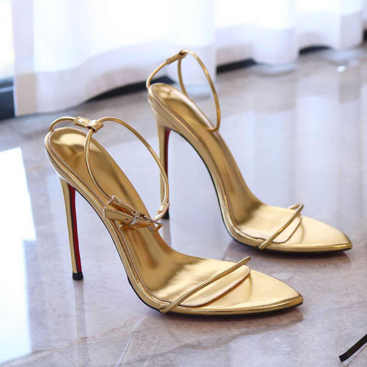金色细高跟凉鞋脚环扣带性感夜店大码床上宴会欧美CD变装13CM红底,淘宝优惠券,粉丝福利购,淘宝优惠卷