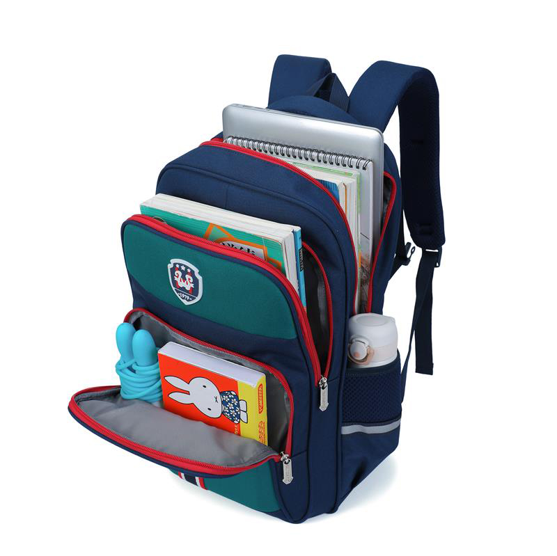 书包男小学生一到三至六年级新款轻便减负防水儿童双肩背包女