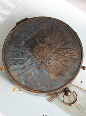 美式风黄铜太阳之神便携指南针
