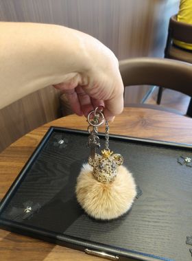 十字原创新款真水貂狐狸毛挂件自然毛感别致造型随身搭配尽显格调