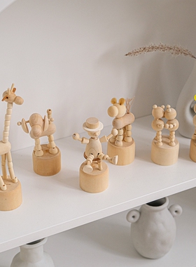 可爱解压玩具治愈系木头玩偶摆件