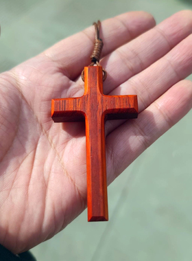 磨边角红花梨木雕刻十字架吊坠项链长款毛衣项链简约男女情侣饰品