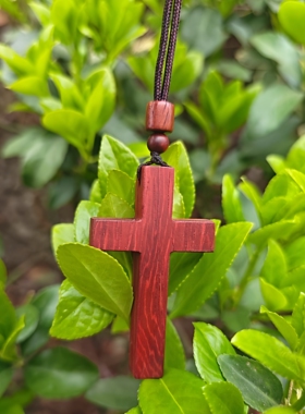 手工红花梨木十字架平安毛衣链