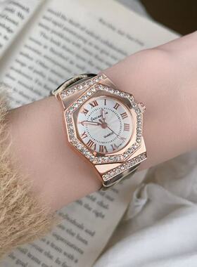 欧美风豹纹皮质手表女中古vintage高级感设计石英表时尚气质手饰