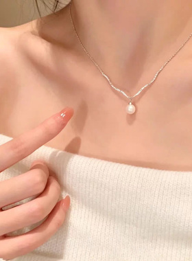 轻奢小众仿珍珠镶钻超仙锁骨链女