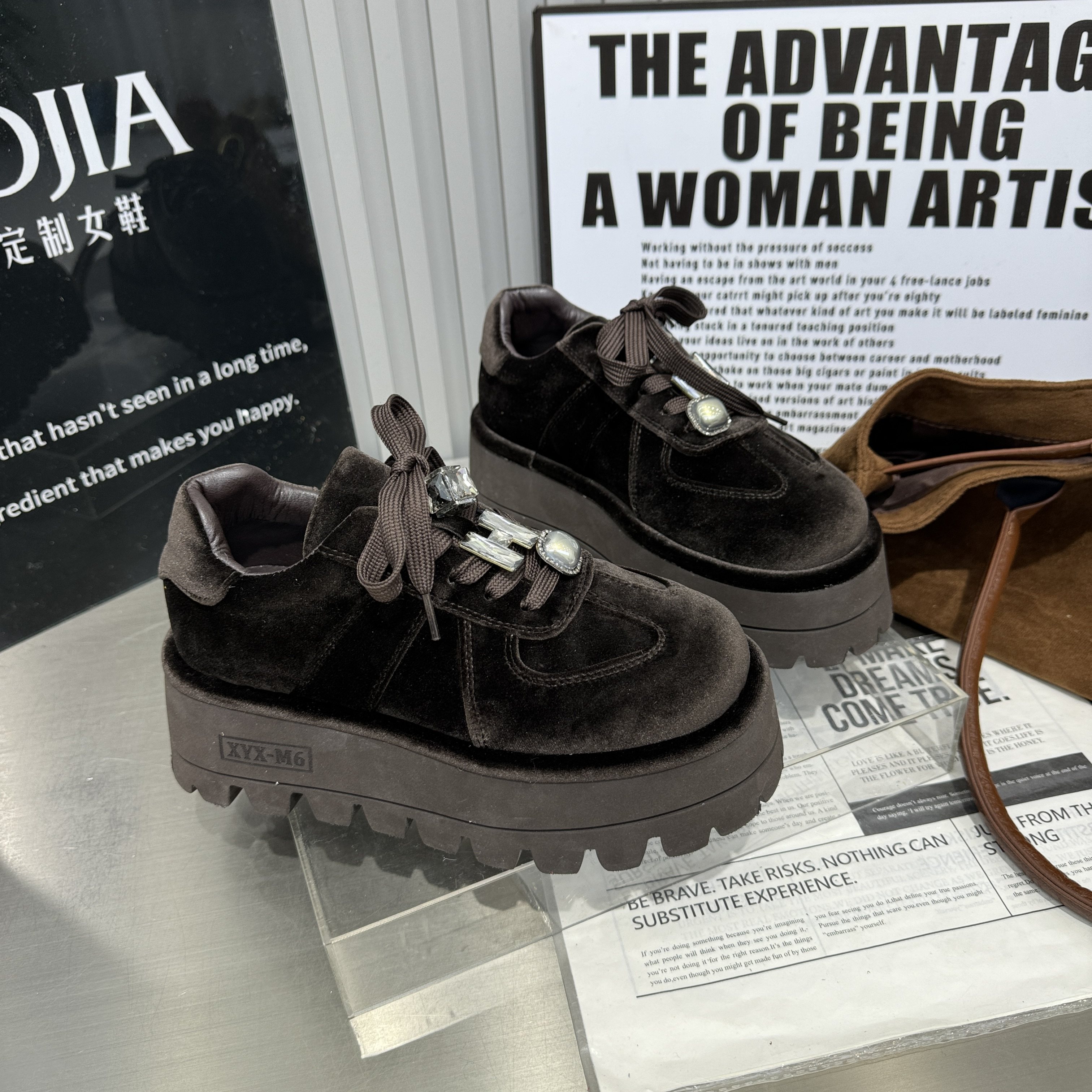 2026春季新款金丝绒水钻亮钻厚底增高百搭休闲女鞋单鞋乐福鞋潮鞋,淘宝优惠券,粉丝福利购,淘宝优惠卷