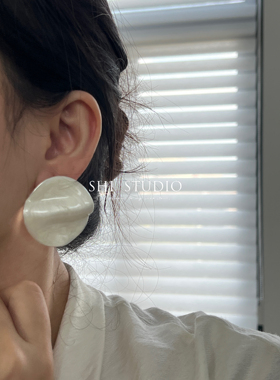 SHI STUDIO 2025新款法式复古滴釉圆形耳钉女简约独特小众设计感
