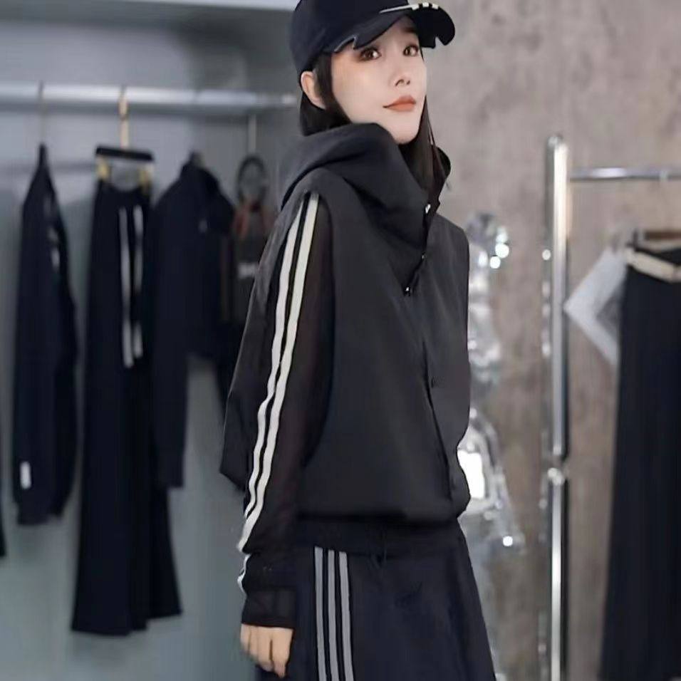 连帽黑色马甲背心女短款2023春夏秋新款坎肩带帽宽松马夹女式,淘宝优惠券,粉丝福利购,淘宝优惠卷