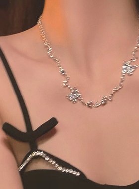 亮闪闪的仙到爆的蝴蝶结锁骨链