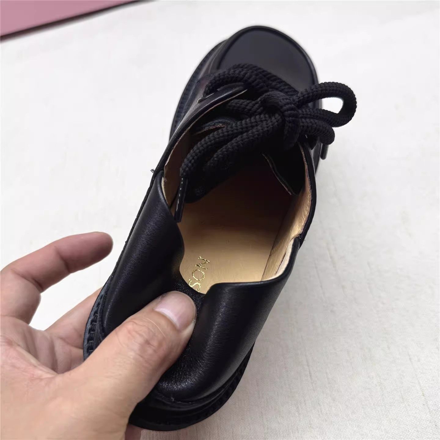 Harson/哈森正品撤柜舒适软底圆头深口女鞋春秋新款真皮两穿单鞋,淘宝优惠券,粉丝福利购,淘宝优惠卷