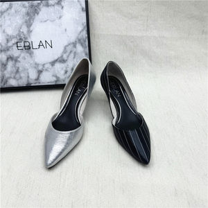 EBLAN/伊伴撤柜正品时尚条纹饰尖头高跟中空女鞋新款织物浅口单鞋