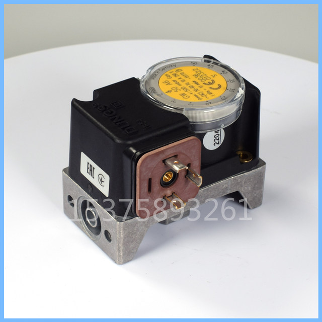 DUNGS pneumatic pressure switch