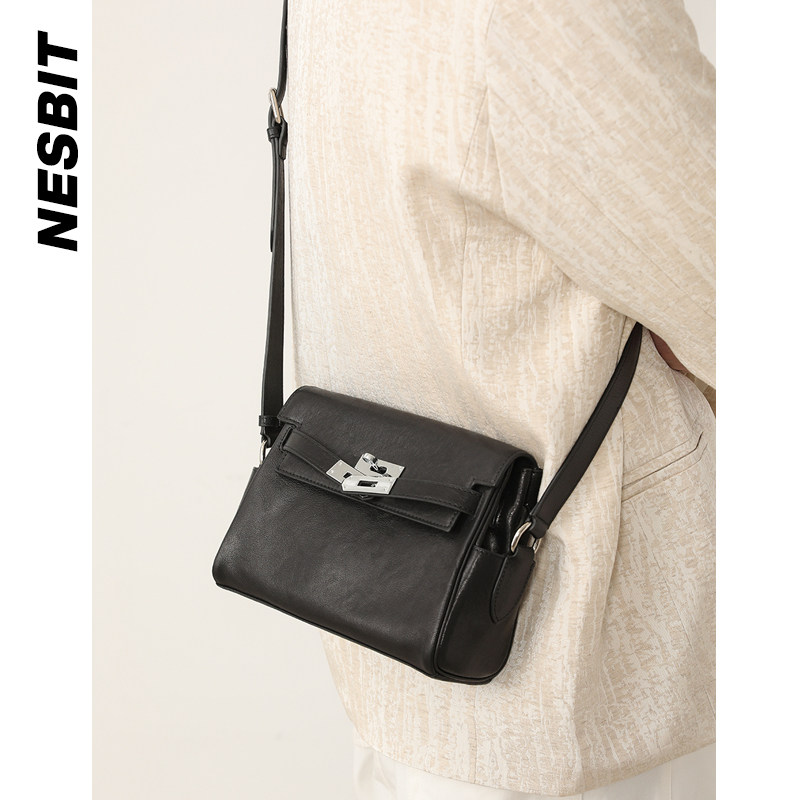 NESBIT高级感真皮男包2025新款轻奢银扣凯莉包单肩斜挎牛皮小方包,淘宝优惠券,粉丝福利购,淘宝优惠卷