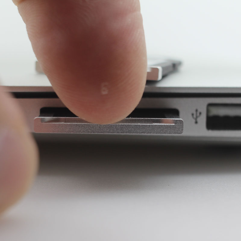 BaseQi苹果MacBook Pro Retina铝合金隐藏式读卡器内存扩展sd卡套