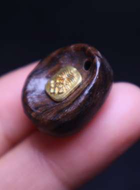 沉香木扎基拉姆侧挂吊坠配饰