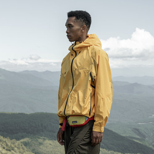 Halcyon 户外拼色防风防泼水冲锋连帽夹克透气爬山运动外套登山服 - 图2