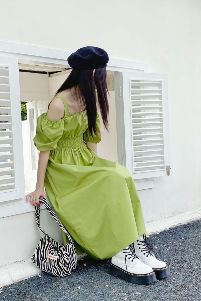 夏季短袖芥末绿连衣裙法式复古黄绿色小众别致收腰显瘦气质长裙子