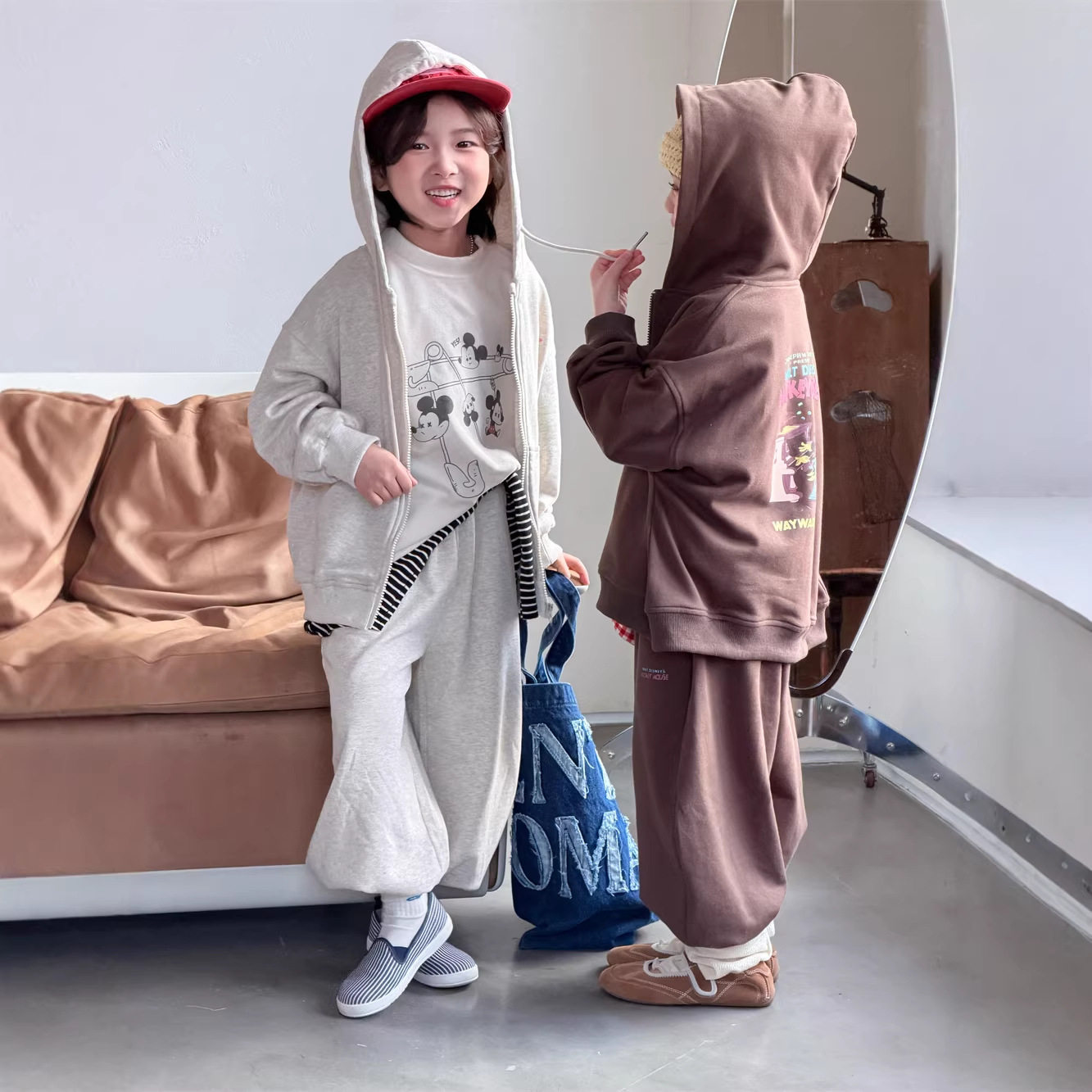 2026春季新款韩版儿童连帽卫衣休闲运动套装男女童卡通印花两件套,淘宝优惠券,粉丝福利购,淘宝优惠卷